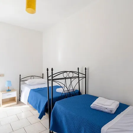 Semesterbostad Sergio House Seaview *